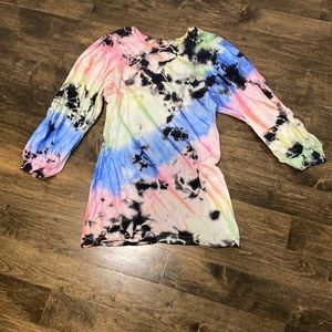 Hard tail bubble sleeve top